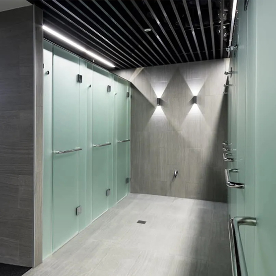 Clearly Frameless